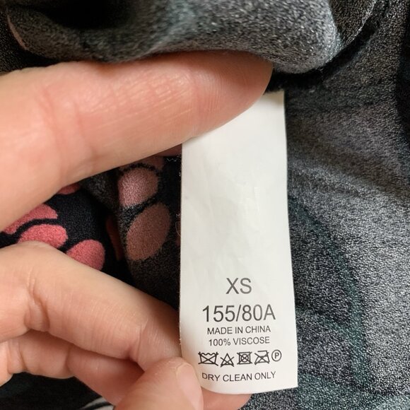 Kate Spade Deco Bloom Crepe Blouse Black Floral Print V Neck Elegant XS - Picture 6 of 6